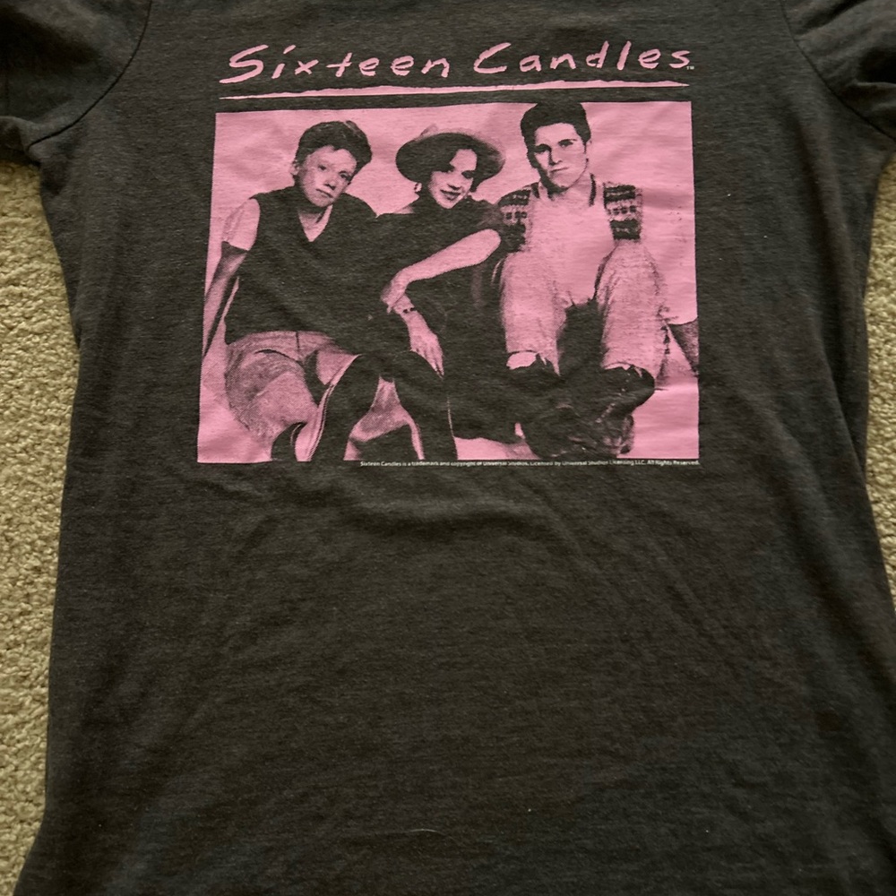 Old Navy Sixteen Candles Graphic Tee